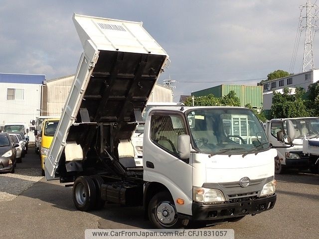 hino dutro 2011 CFJ1831057 image 1