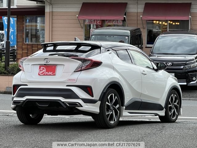 toyota c-hr 2019 CFJ1707629 image 2