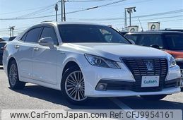 toyota crown 2013 -TOYOTA--Crown DAA-AWS210--AWS210-6011665---TOYOTA--Crown DAA-AWS210--AWS210-6011665-