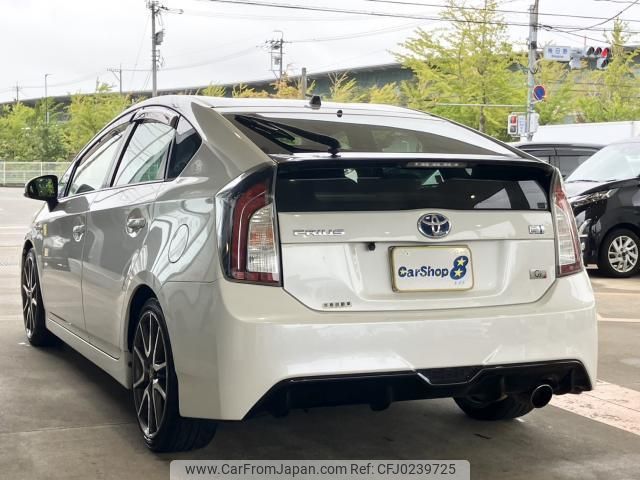 toyota prius 2012 quick_quick_DAA-ZVW30_ZVW30-5453631 image 2