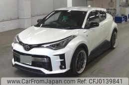 toyota c-hr 2019 quick_quick_6AA-ZYX11_ZYX11-2007069