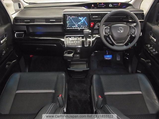 honda stepwagon 2018 CFJ1855522 image 2