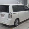 toyota voxy 2013 -TOYOTA--Voxy DBA-ZRR70W--ZRR70W-0582685---TOYOTA--Voxy DBA-ZRR70W--ZRR70W-0582685- image 2