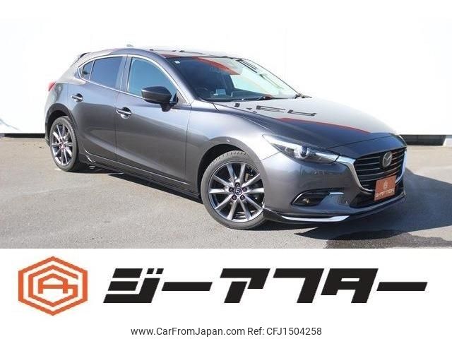 mazda axela 2017 CFJ1504258 image 1