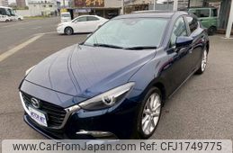 mazda axela 2018 CFJ1749775