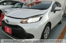 toyota aqua 2022 -TOYOTA--AQUA 6AA-MXPK11--MXPK11-2052504---TOYOTA--AQUA 6AA-MXPK11--MXPK11-2052504-