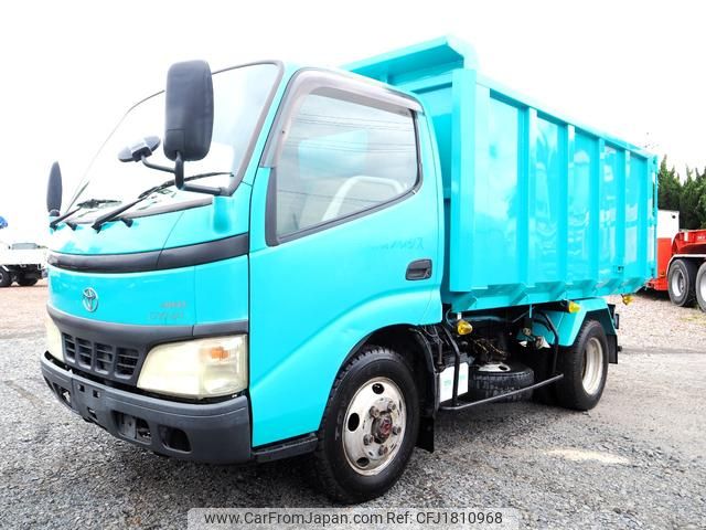 toyota dyna-truck 2004 CFJ1810968 image 1