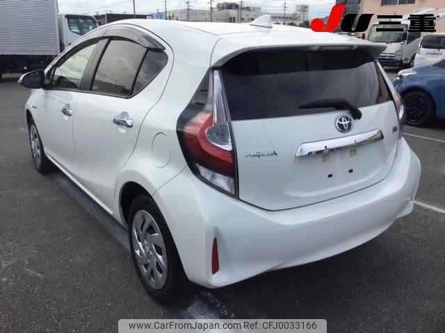 toyota aqua 2018 -TOYOTA--AQUA NHP10-6719379---TOYOTA--AQUA NHP10-6719379- image 2