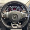 mercedes-benz gls-class 2016 quick_quick_166824_WDC1668242A797596 image 17