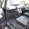 toyota voxy 2011 -TOYOTA--Voxy DBA-ZRR70W--ZRR70-0441570---TOYOTA--Voxy DBA-ZRR70W--ZRR70-0441570- image 13