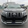 toyota land-cruiser-prado 2020 24632713 image 8