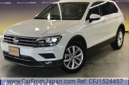 volkswagen tiguan 2019 CFJ1524457