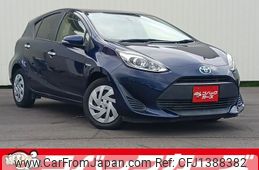 toyota aqua 2018 CFJ1388382