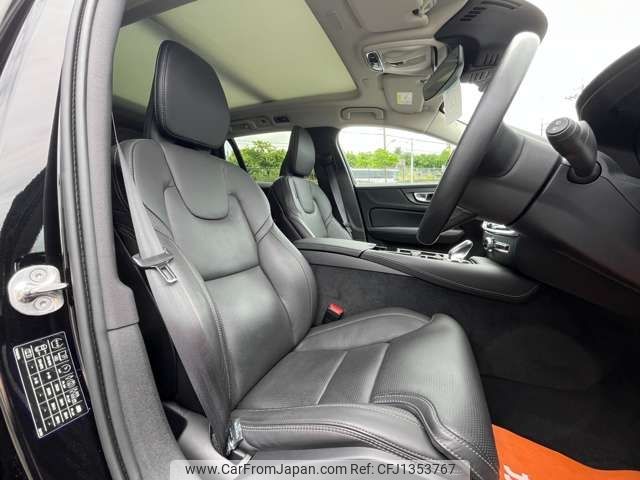 volvo v60 2022 CFJ1353767 image 2