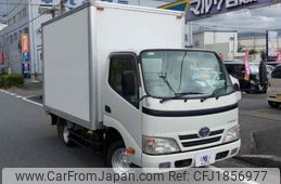 toyota dyna-truck 2012 CFJ1856977
