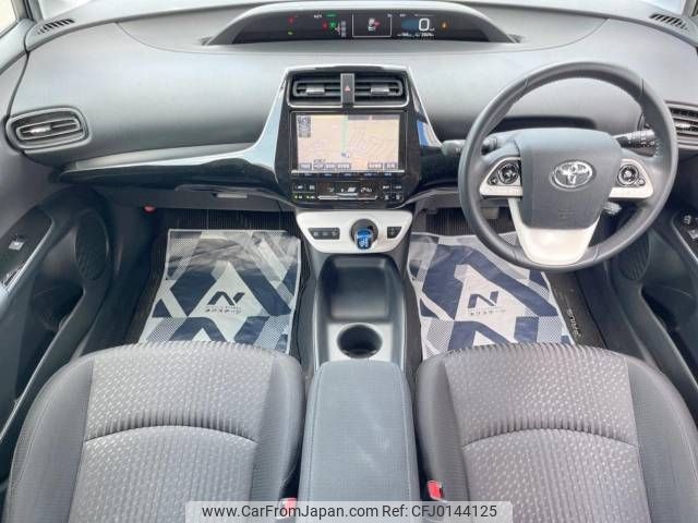 toyota prius 2017 -TOYOTA--Prius DAA-ZVW50--ZVW50-8051980---TOYOTA--Prius DAA-ZVW50--ZVW50-8051980- image 2