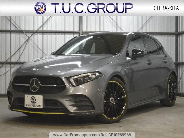 mercedes-benz a-class 2018 quick_quick_5BA-177084M_WDD1770842J050182 image 1