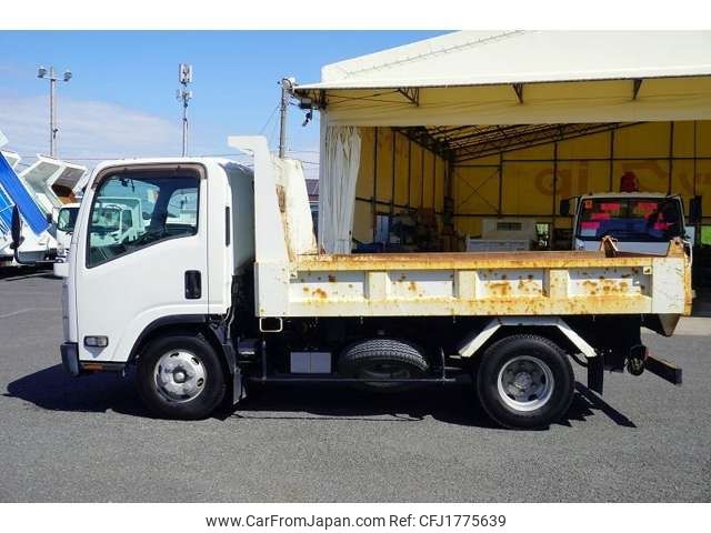 isuzu elf-truck 2017 CFJ1775639 image 2