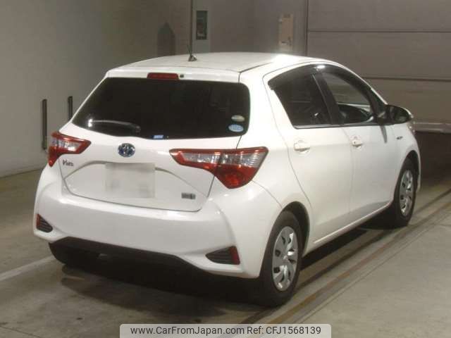 toyota vitz 2017 CFJ1568139 image 2