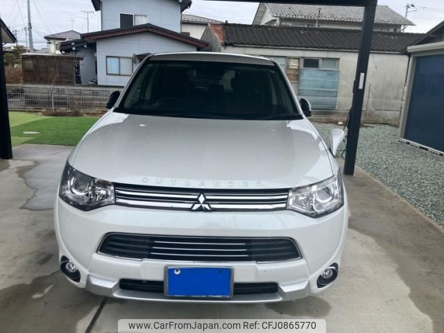 mitsubishi outlander-phev 2014 -MITSUBISHI--Outlander PHEV DLA-GG2W--GG2W-0103507---MITSUBISHI--Outlander PHEV DLA-GG2W--GG2W-0103507- image 2