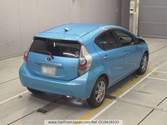 toyota aqua 2012 -TOYOTA 【金沢 530り325】--AQUA NHP10-2027410---TOYOTA 【金沢 530り325】--AQUA NHP10-2027410- image 2