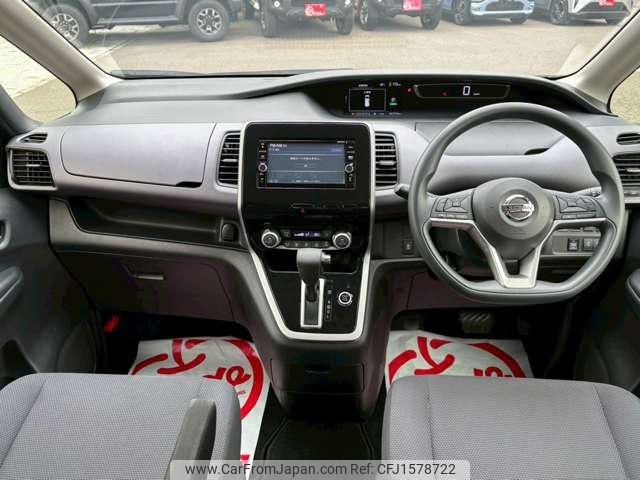 nissan serena 2017 CFJ1578722 image 2