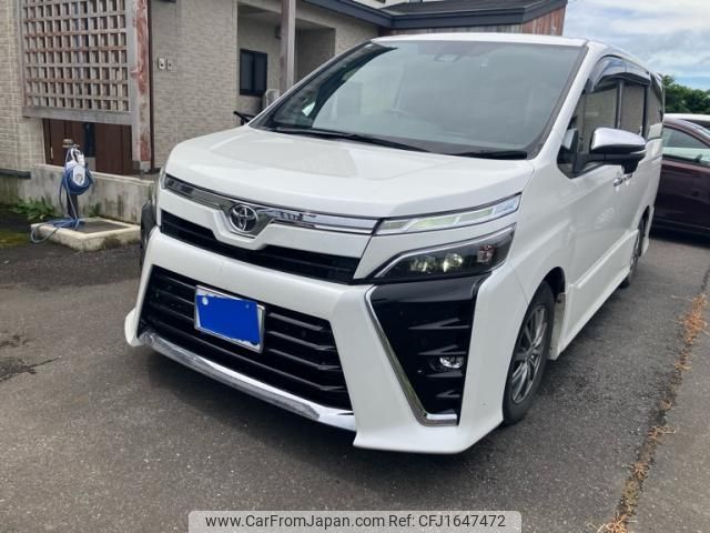toyota voxy 2021 CFJ1647472 image 2