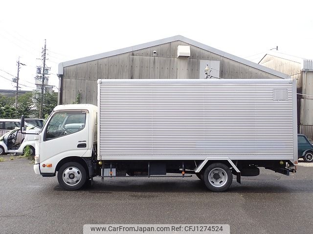 hino dutro 2015 25630708 image 2