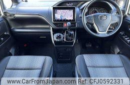 toyota voxy 2019 504928-926744