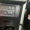 nissan serena 2017 CFJ1851188 image 16