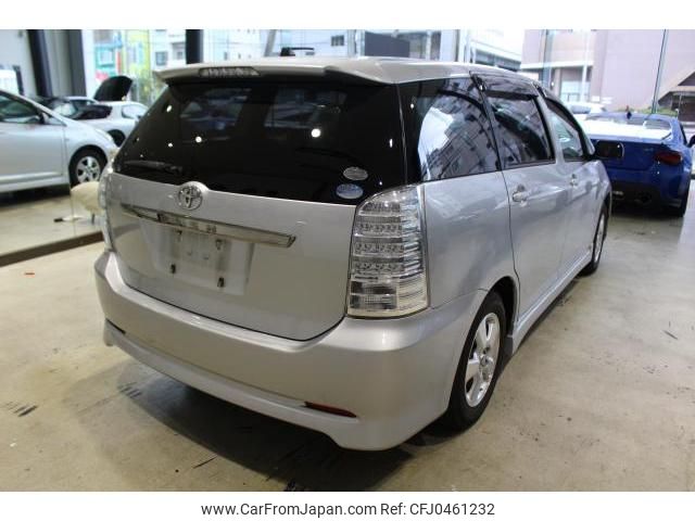 toyota wish 2005 quick_quick_DBA-ZNE10G_0278040 image 2