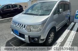 mitsubishi delica-d5 2011 CFJ1639466