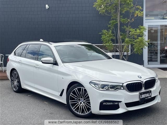 bmw 5-series 2018 -BMW--BMW 5 Series DBA-JL20--WBAJL32010G635792---BMW--BMW 5 Series DBA-JL20--WBAJL32010G635792- image 1