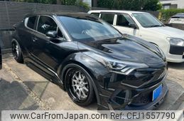 toyota c-hr 2017 CFJ1557790