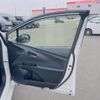 toyota prius 2018 CFJ1612408 image 8