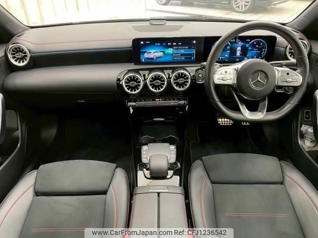 mercedes-benz cla-class 2022 quick_quick_3DA-118612M_W1K1186122N281942 image 2