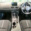 mazda axela 2016 CFJ1648081 image 2