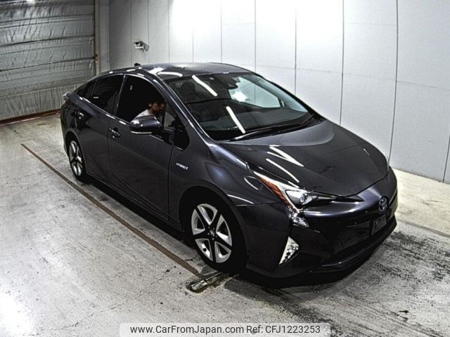 toyota prius 2016 -TOYOTA--Prius ZVW51-6017685---TOYOTA--Prius ZVW51-6017685- image 1