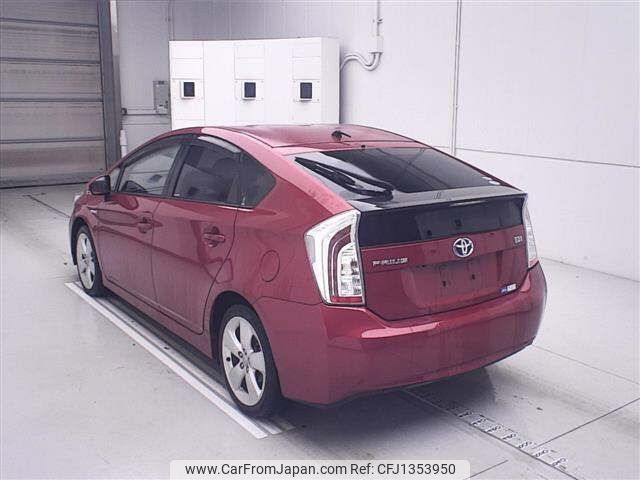 toyota prius 2014 CFJ1353950 image 2
