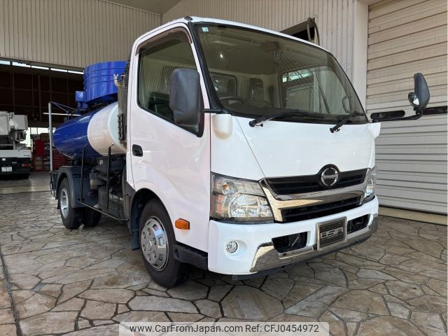 hino dutro 2015 -HINO--Hino Dutoro TKGｰXZU700X--XZU700ｰ0004496---HINO--Hino Dutoro TKGｰXZU700X--XZU700ｰ0004496- image 1