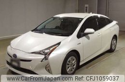 toyota prius 2016 -TOYOTA--Prius DAA-ZVW50--ZVW50-6029235---TOYOTA--Prius DAA-ZVW50--ZVW50-6029235-