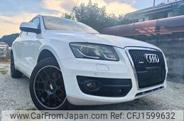 audi q5 2010 CFJ1599632