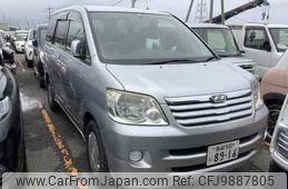 toyota noah 2003 -TOYOTA 【長崎 500ﾆ8916】--Noah AZR60G--0222799---TOYOTA 【長崎 500ﾆ8916】--Noah AZR60G--0222799-