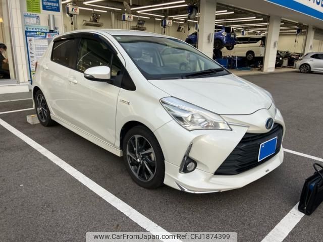 toyota vitz 2017 CFJ1874399 image 1