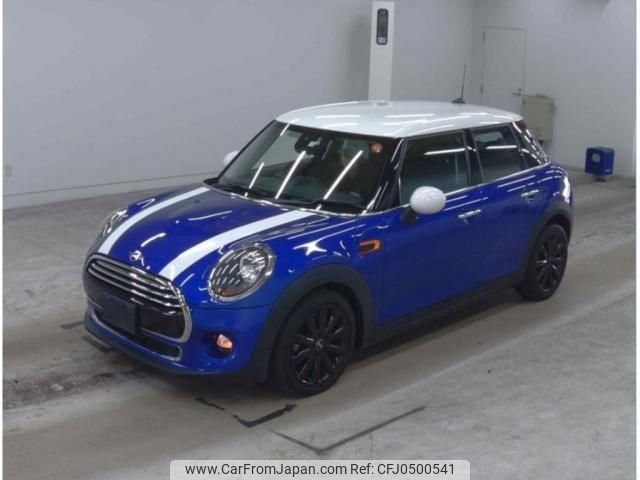 mini mini-others 2018 quick_quick_DBA-XU15M_WMWXU72010TN21975 image 1