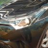 toyota c-hr 2017 quick_quick_ZYX10_ZYX10-2016152 image 13