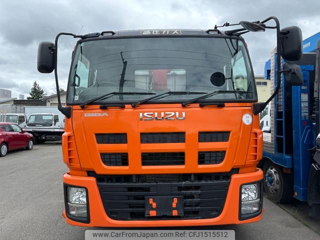 isuzu giga 2013 CFJ1515512 image 2