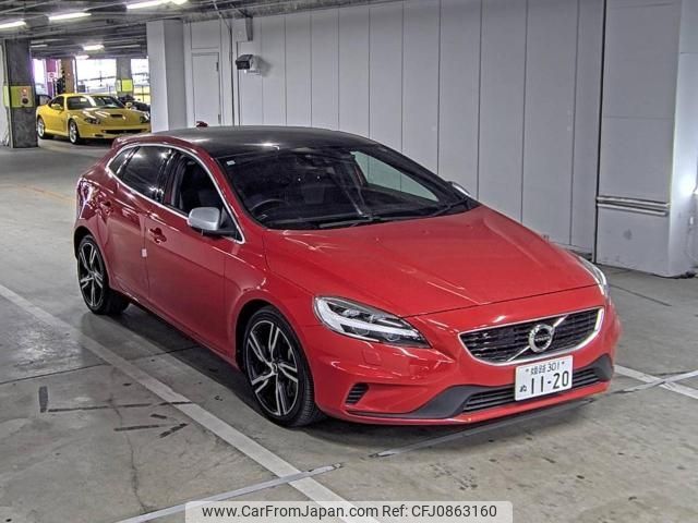 volvo v40 2018 -VOLVO--Volvo V40 YV1MV420DJ2504513---VOLVO--Volvo V40 YV1MV420DJ2504513- image 1
