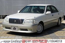 toyota crown 2003 CFJ1564013