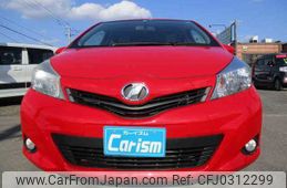 toyota vitz 2011 TE2122